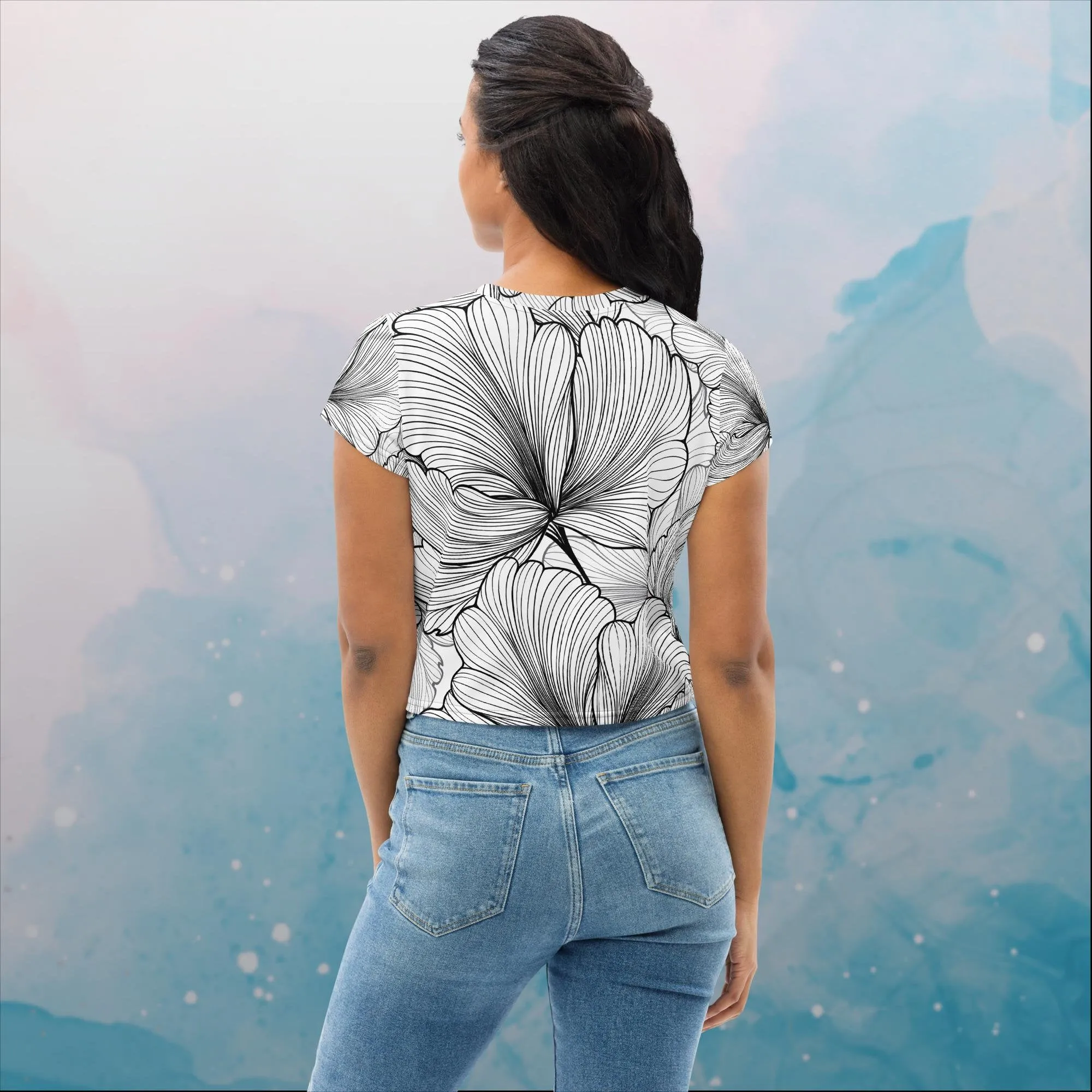 Abstract Lines Floral Pattern Womens Print Crop Tee