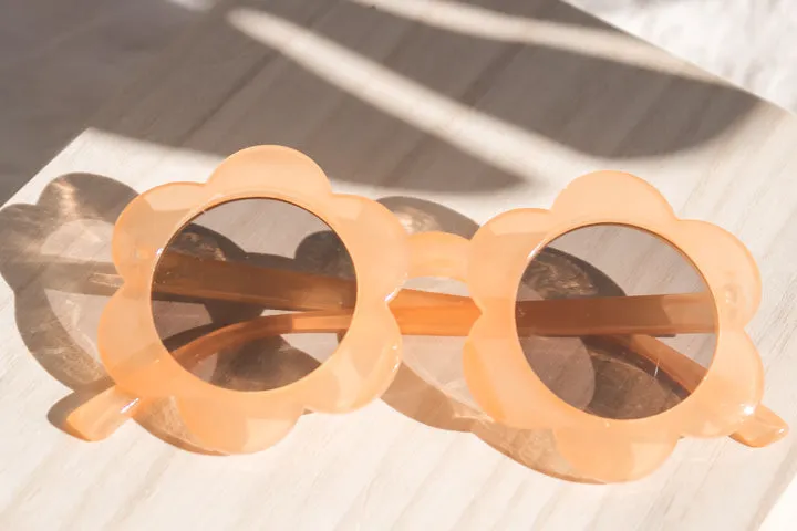 Daisy Round Sunnies in Tangerine Orange