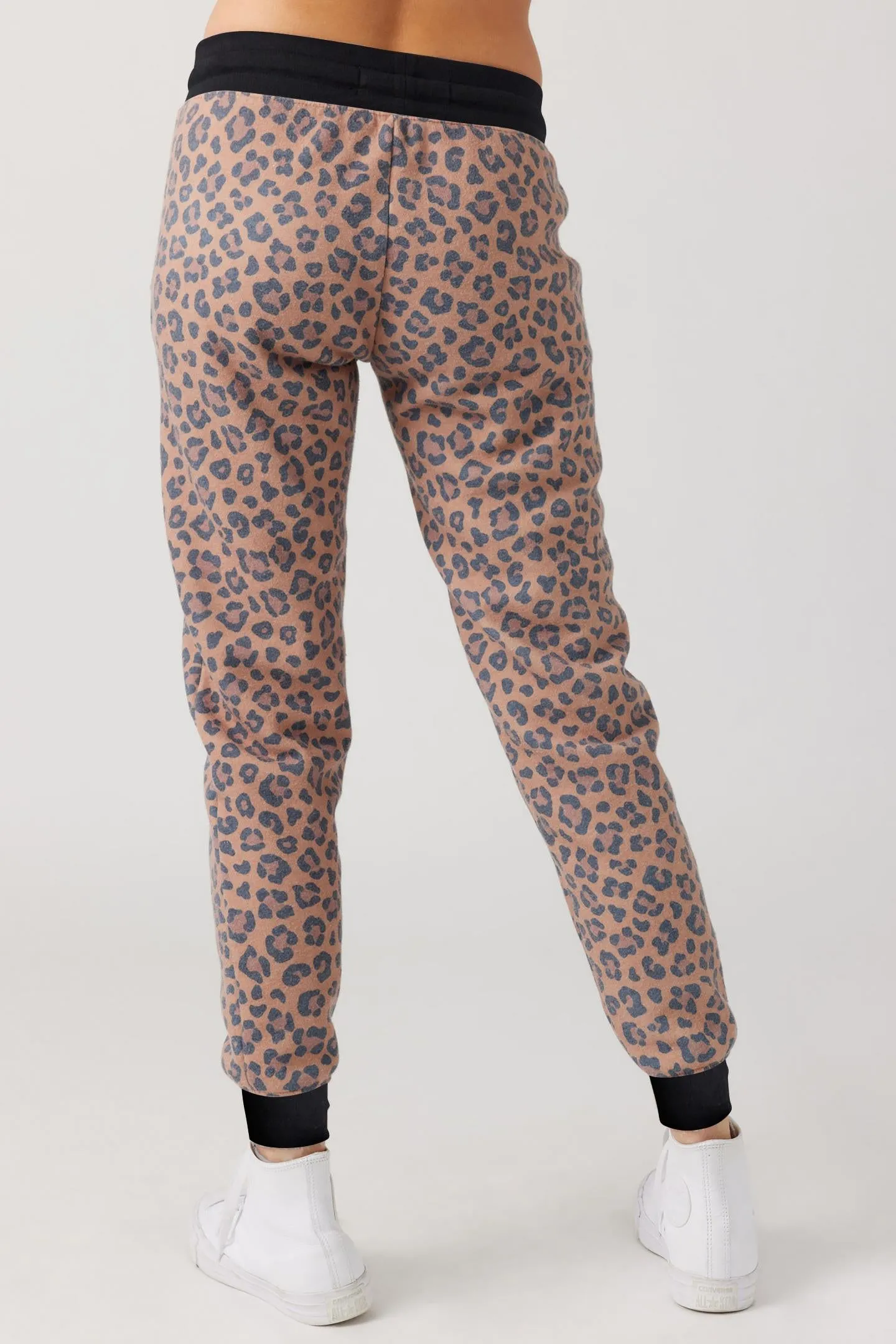 Leopard Jogger