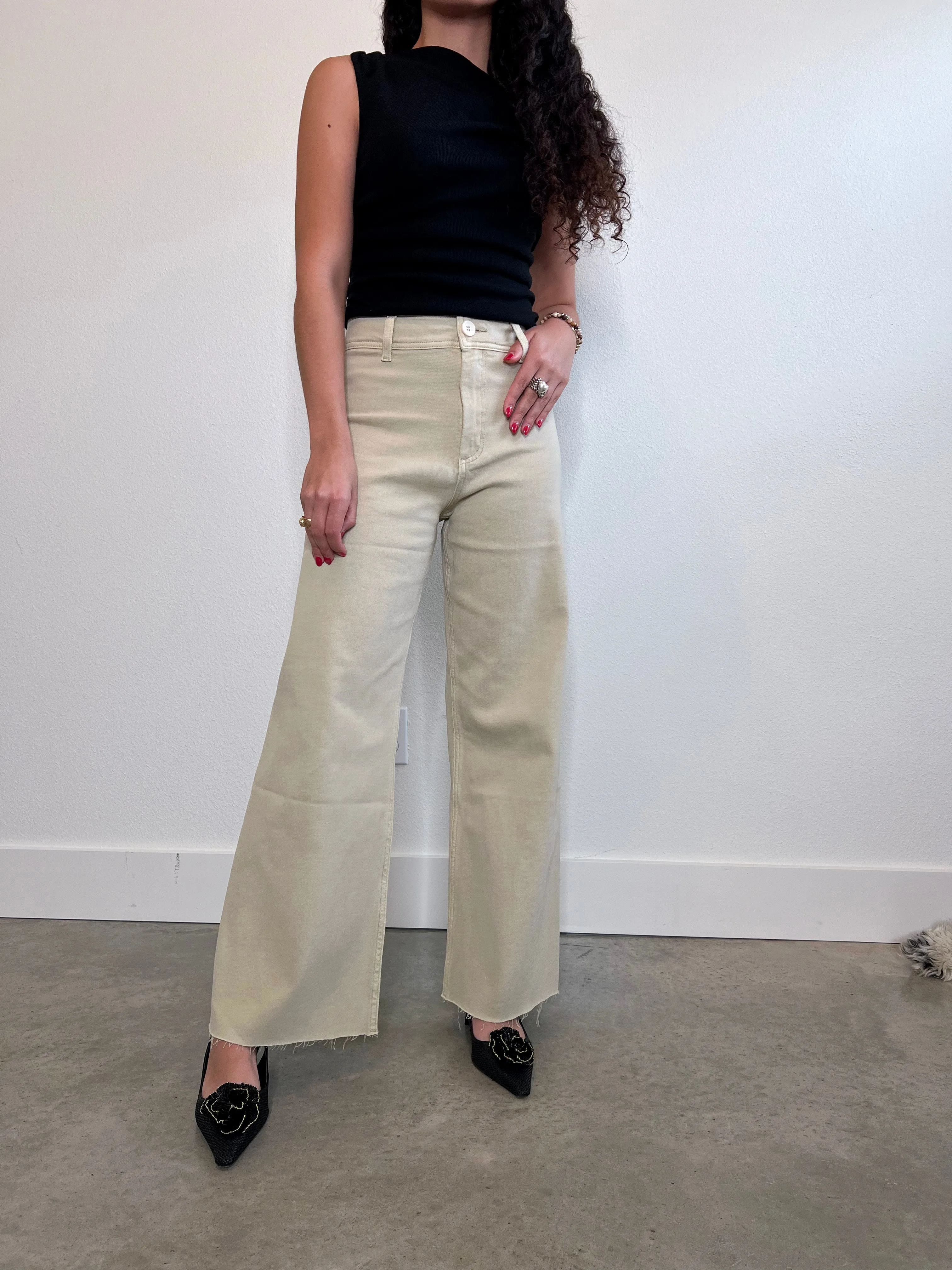 The Sandstone Straight Pant