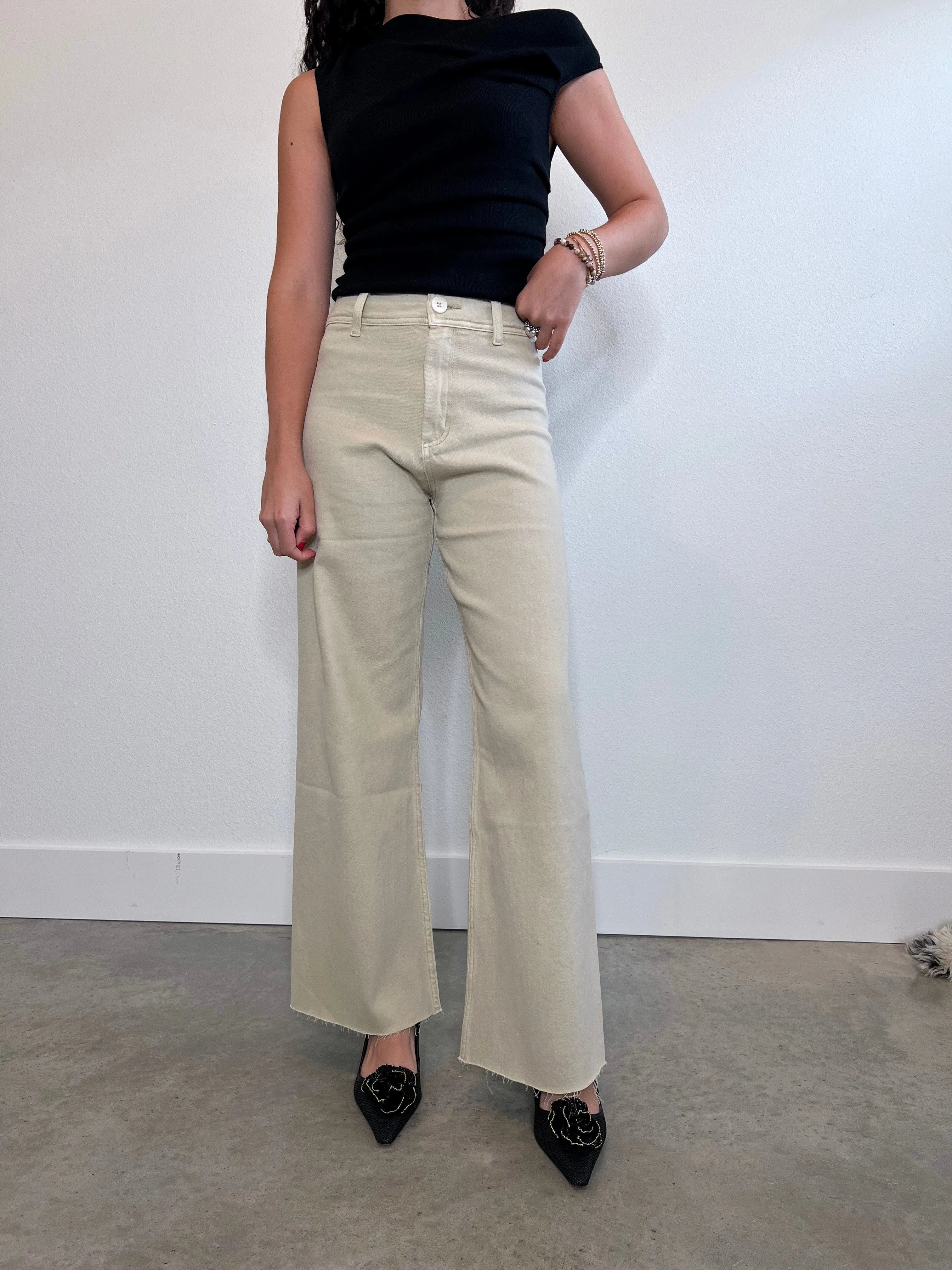 The Sandstone Straight Pant